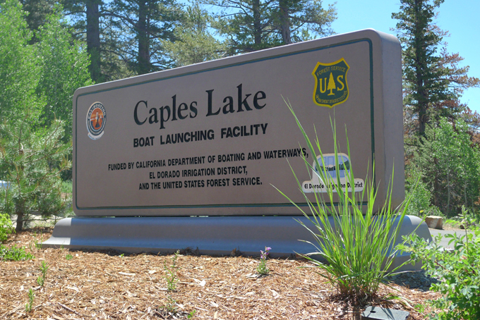 CaplesLake-BoatLaunchSign